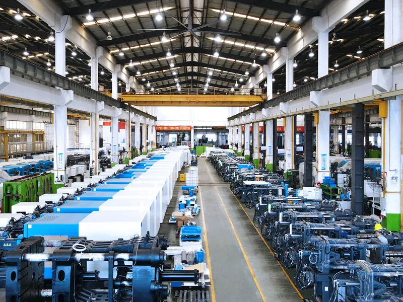 Injection-molding-machine-factory-11